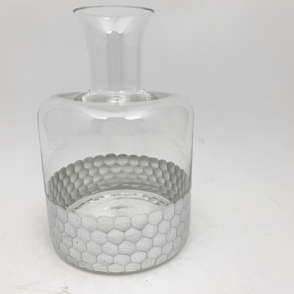 Fitz and Floyd Daphne Silver Honeycomb Clear Glass Decanter Carafe